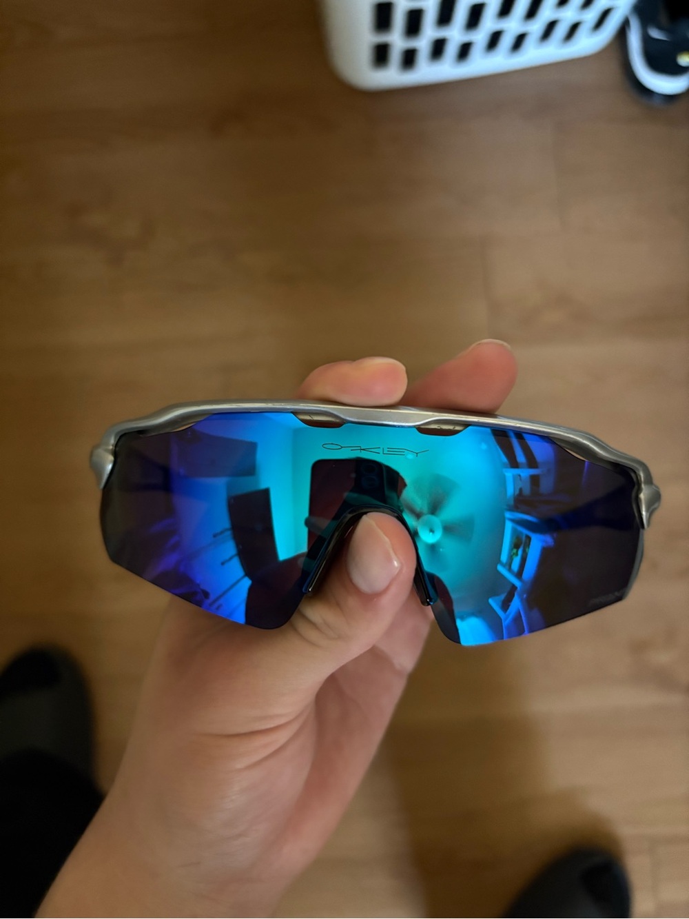 Oakley Blue Mirrored Performance Sunglasses